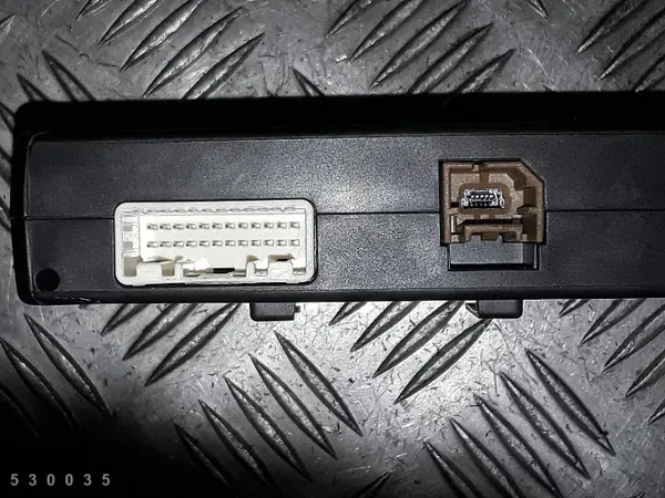 2014 Renault Megane III ECU 282750528R image 4