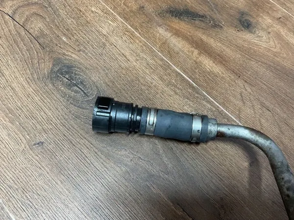 Tubo de aceite Land Rover OEM CK5Q6K621AE - Usado image 7