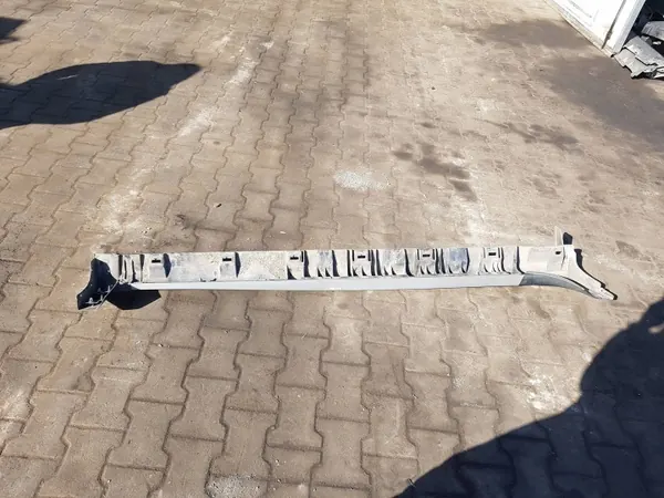 Dacia Duster I Lift 13-17 vasen kynnyssuoja OEM 768515735R image 3