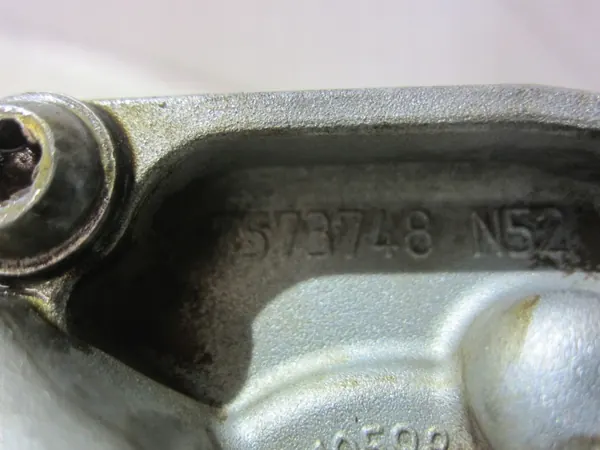 BMW Oljepump OEM 11417573748 för N52B30 motor image 9