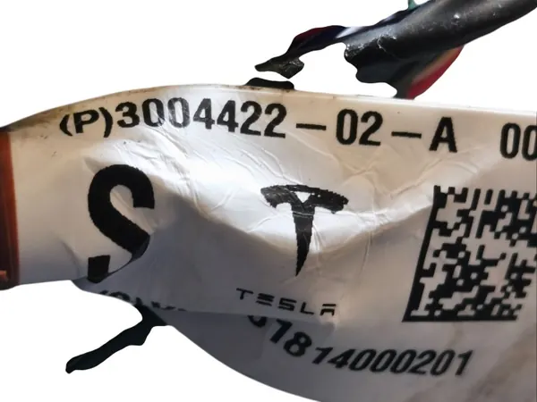 Harness eléctrico Tesla Model S OEM 300442202A - Usado image 9