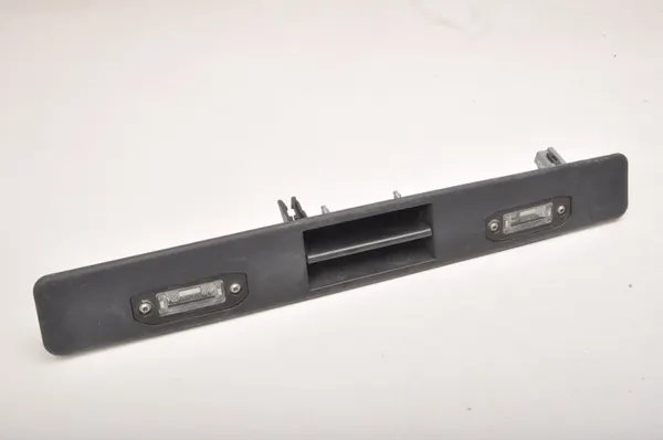 Volvo Heckklappenleiste OEM 30699743 31253018 image 2