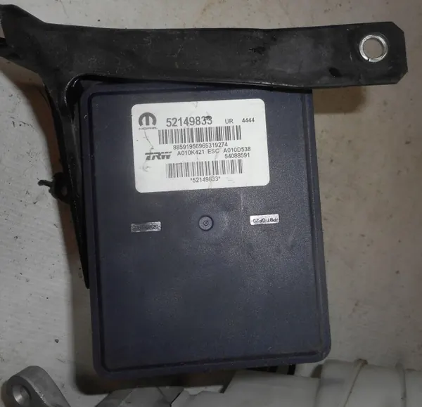 Fiat 500X 2013- ABS-pumppu OEM 52149833 image 4