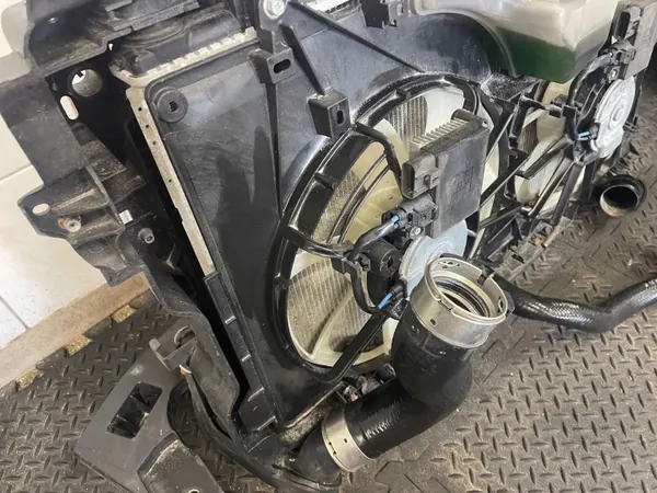 Gebruikte Mazda OE-radiator FAH12966 voor CX-5 image 8