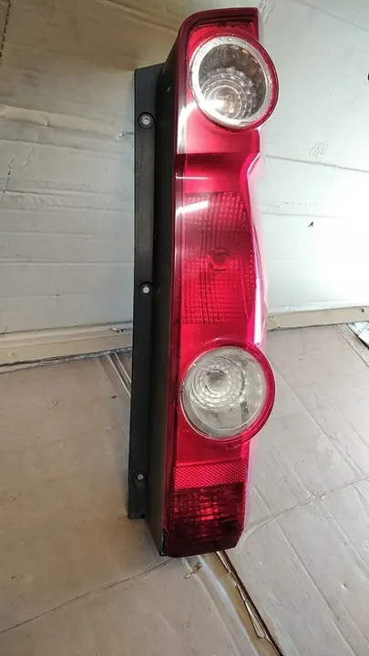 Lámpara Trasera VW Crafter 06- Derecha 2E0945096 image 2