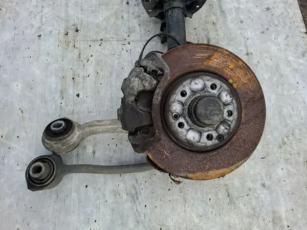 MERCEDES W203 2.7 CDI Ammortizzatore Anteriore Destro A2033201630 image 2