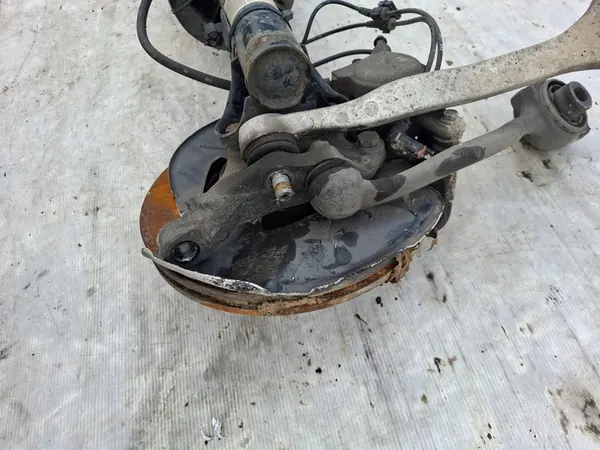 MERCEDES W203 2.7 CDI Ammortizzatore Anteriore Destro A2033201630 image 7