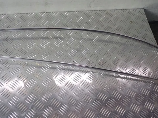 Moldagem lateral Audi A4 B8 OEM BTU2698 - 1 Peça image 4