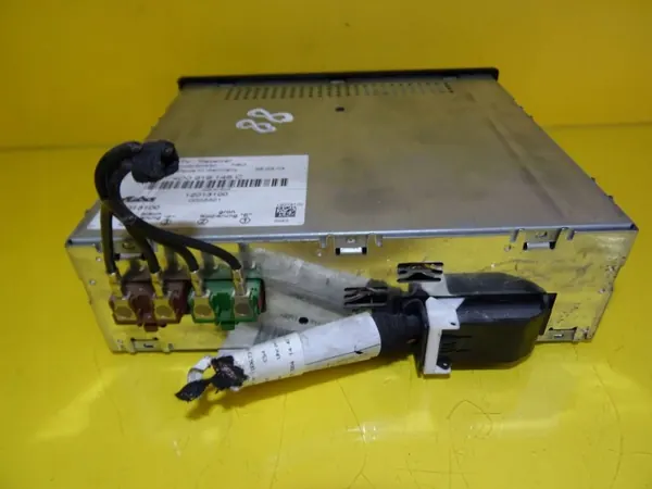Módulo Sintonizador TV Audi OEM DRC10552 - Usado image 5
