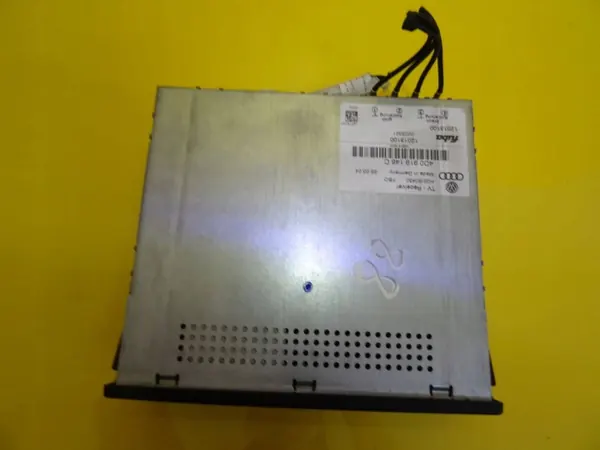 Módulo Sintonizador TV Audi OEM DRC10552 - Usado image 6