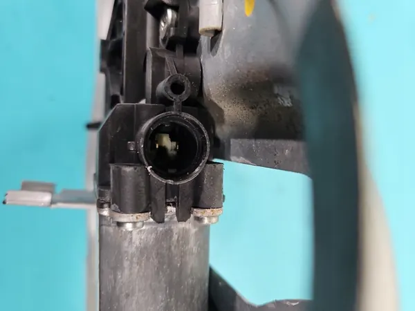 Elevador de vidro traseiro esquerdo Hyundai IX35 09-13 OEM 81410-2Y010 image 5