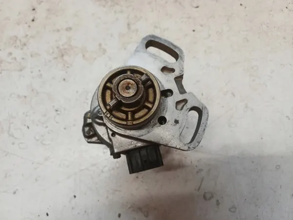 Distributeur d'allumage Mazda 323F 89- OEM T2T52371 image 5