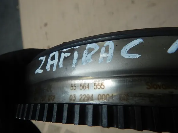 Kaksoismassaväkä + Levy + Painelevy Opel Astra J 1.6 T 55564555 image 10