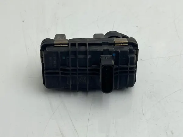 Jaguar XE Turbolader-Aktor OEM 49335-19600 Gebraucht image 5