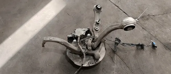 Höger framaxel Mercedes E-Klass W213 A2133324800 image 4