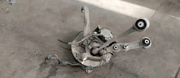 Höger framaxel Mercedes E-Klass W213 A2133324800 image 7