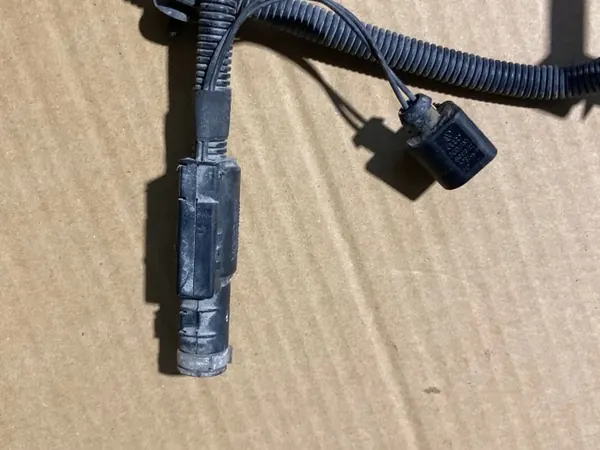 AdBlue-putki OEM 5QF131983 VW Tiguan Kodiaq image 3