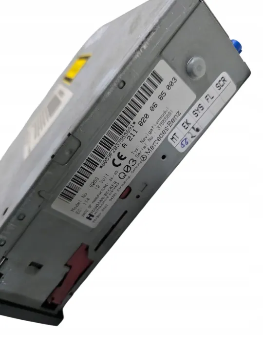 Mercedes W211 Navigatielezer OEM A2118200685 image 3