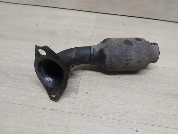 Toyota Yaris II Katalysator OEM YARIS II KATALIZATOR CA9 image 3