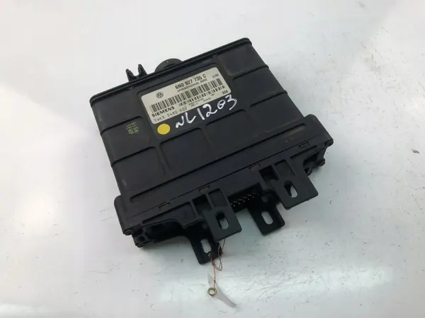 Computadora Caja VW Lupo OEM 18052023 Usado image 2