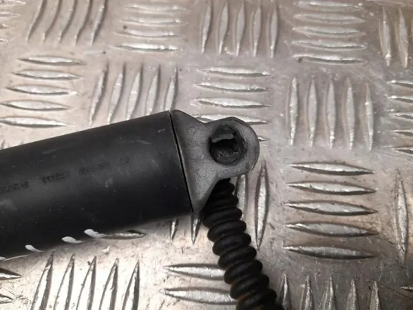 Kaasujousi OEM 3G9827851C Volkswagen PASSAT:lle image 3