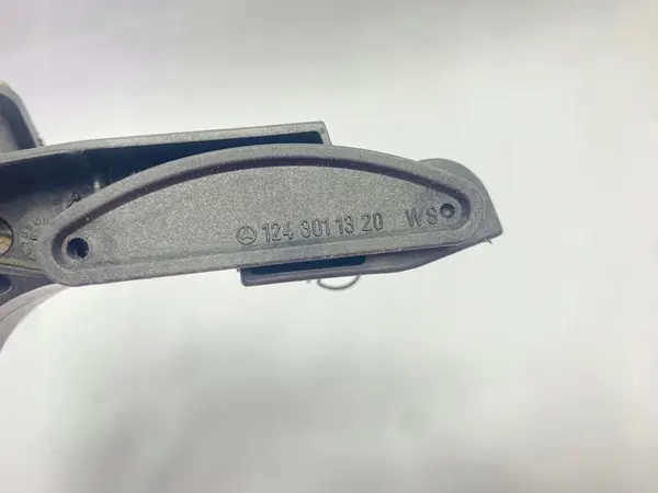 Gaspedal Mercedes W124 1993-1996 image 10