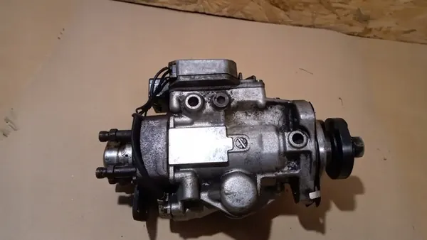 Pompe à injection Ford Transit MK6 2.0tddi OEM YC1Q9A543EF image 3