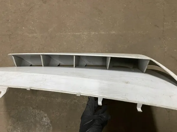 Spoiler de canto esquerdo Mercedes Actros 960 MP4 OEM 9607502225 image 3