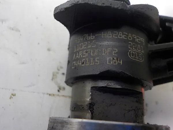 Injetor RENAULT LAGUNA III ESPACE IV QASHQAI J10 2.0 DCI image 3