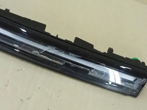 Faro Halógeno Derecho VW Tayron II R-LINE OEM 57L941654B image 6