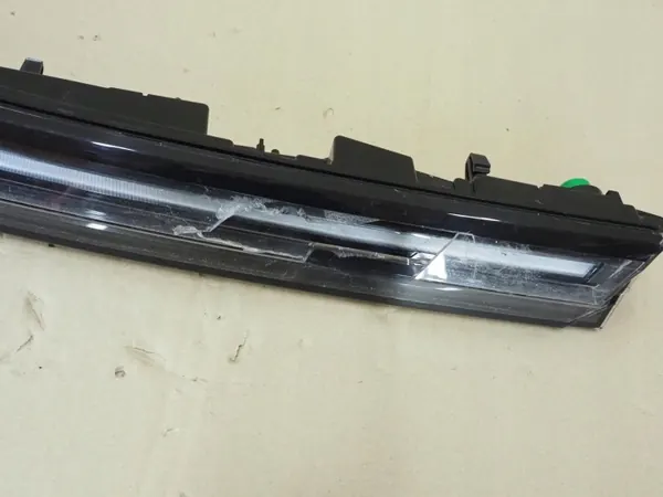 Faro Halógeno Derecho VW Tayron II R-LINE OEM 57L941654B image 8