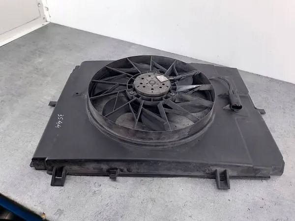 Koelventilator Mercedes-Benz E-Klasse W210 2.0 16V E200 A2105052355 image 2