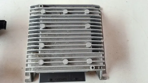 VW AUDI SKODA Radioförstärkare OEM 5C6035456A image 7