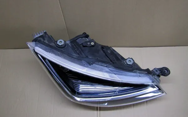 Farol dianteiro direito Full LED SEAT IBIZA V KJ1 image 5