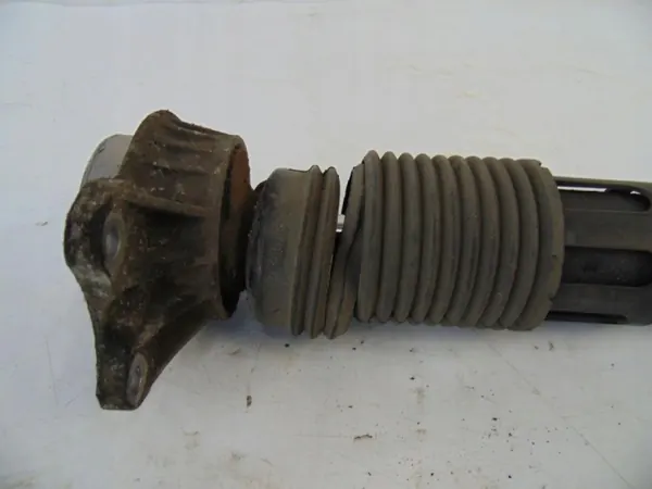 Oikea Taka Jousitus OEM 6797771 BMW F11 2010-2013 image 3