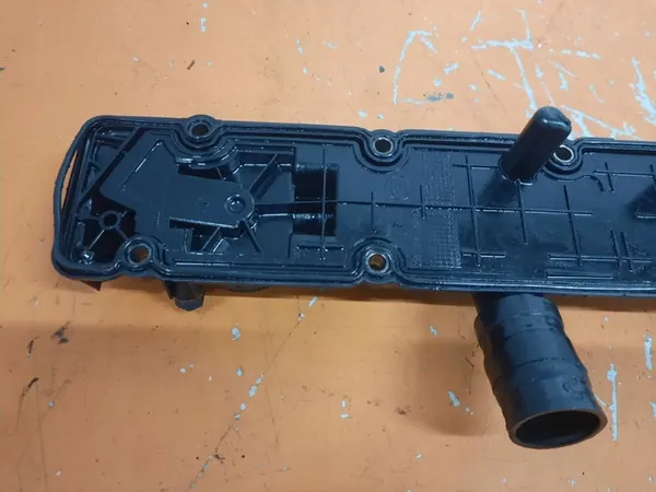 PEUGEOT 307 2.0HDI Tampa de Válvulas 9630142180 RHS 10DYLX image 5