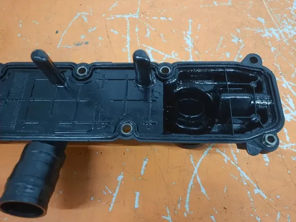 PEUGEOT 307 2.0HDI Tampa de Válvulas 9630142180 RHS 10DYLX image 6