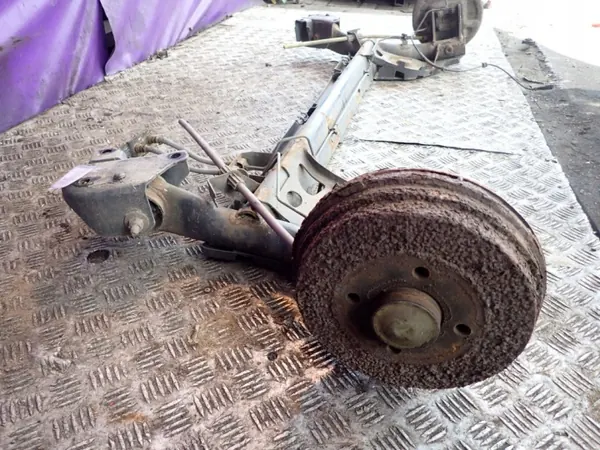 Viga do eixo traseiro OEM Zawada-329924- Renault Modus image 3