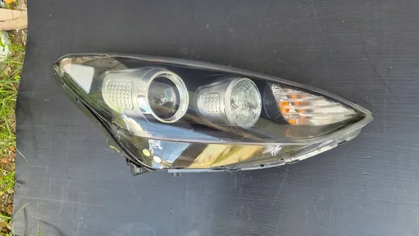 Faros Delantero Derecho Kia Sportage IV 2015- OE 92102-F1000 image 4