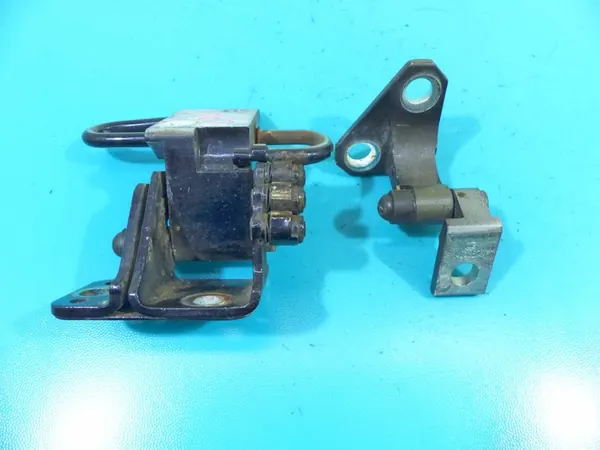 Vänster Framdörrsbeslag VW Passat CC image 2