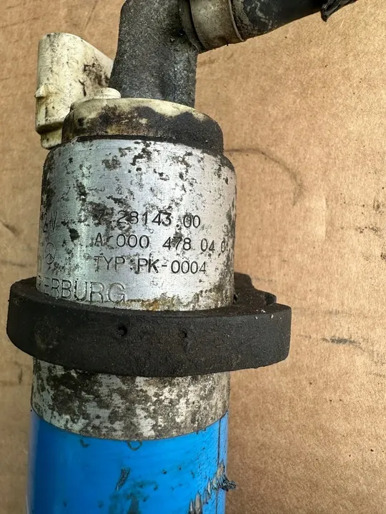 Brandstofpompfilter Mercedes SL R230 5.0 V8 OM113 image 3