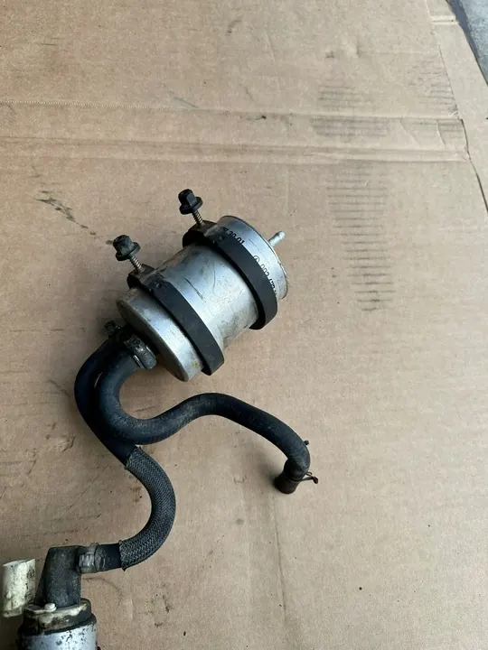 Brandstofpompfilter Mercedes SL R230 5.0 V8 OM113 image 5