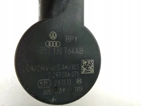 Kraftstoffsensorventil OEM 057130764AB - Gebraucht image 3