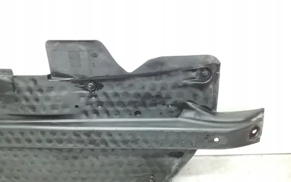 Volkswagen Polo V 6R 2011 Sidokåpa Underrede 6Q0825201H image 2