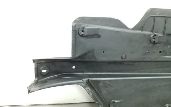 Volkswagen Polo V 6R 2011 Sidokåpa Underrede 6Q0825201H image 3