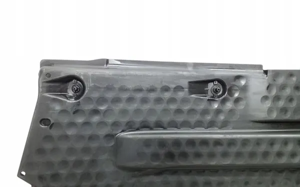 Volkswagen Polo V 6R 2011 Sidokåpa Underrede 6Q0825201H image 4