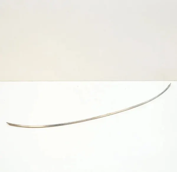 OEM 1076714930 Voorruit Bovenlijst Mercedes SL R107 image 3