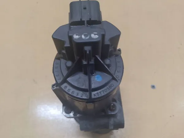 Opel EGR-klep 8973766632 image 4