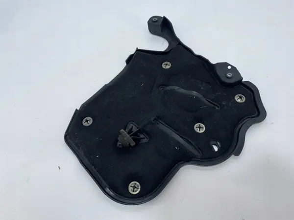 Couverte de courroie de distribution Mercedes-Benz OEM A6420106667 image 8