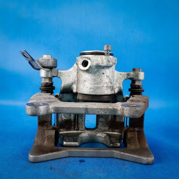 Vasen Takajarrusatula Audi A6 A7 330x22 image 3